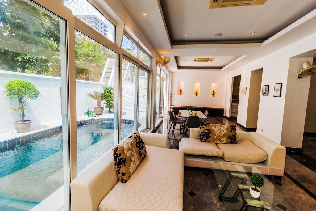 Jomtien Palace Pool Villa By Pattaya Sunny Rentals Ban Nong Tabaek Extérieur photo