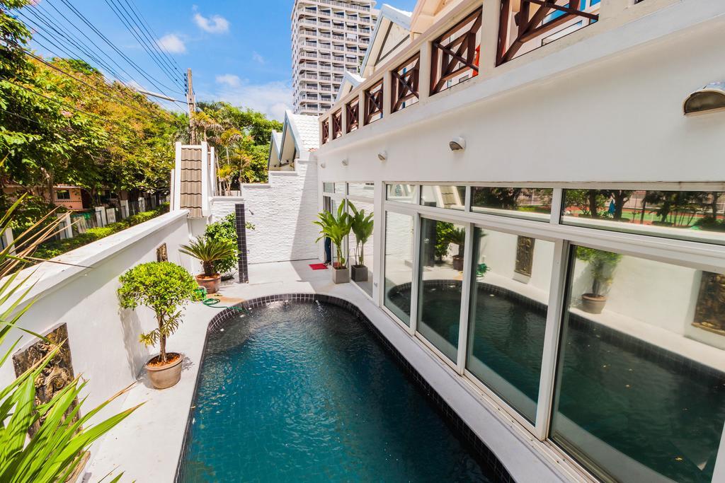 Jomtien Palace Pool Villa By Pattaya Sunny Rentals Ban Nong Tabaek Extérieur photo