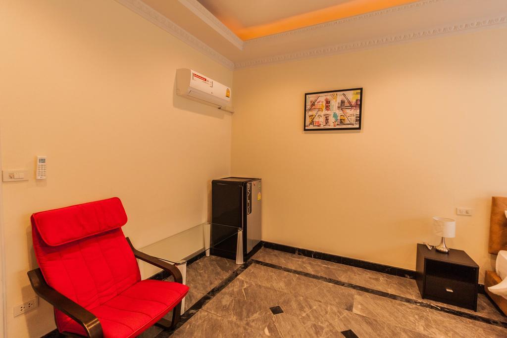 Jomtien Palace Pool Villa By Pattaya Sunny Rentals Ban Nong Tabaek Extérieur photo