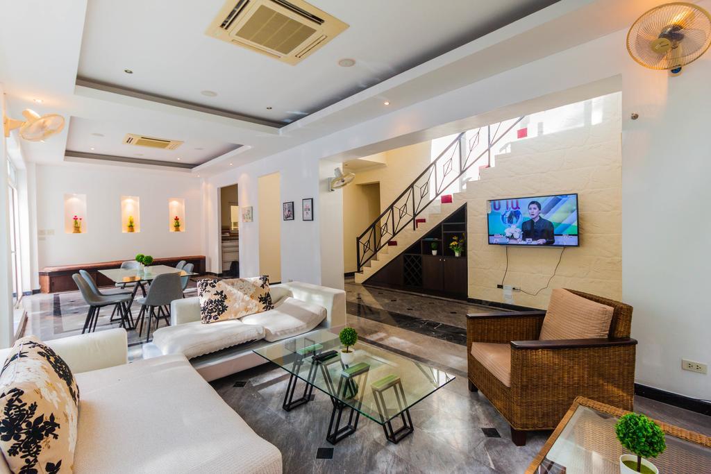 Jomtien Palace Pool Villa By Pattaya Sunny Rentals Ban Nong Tabaek Extérieur photo