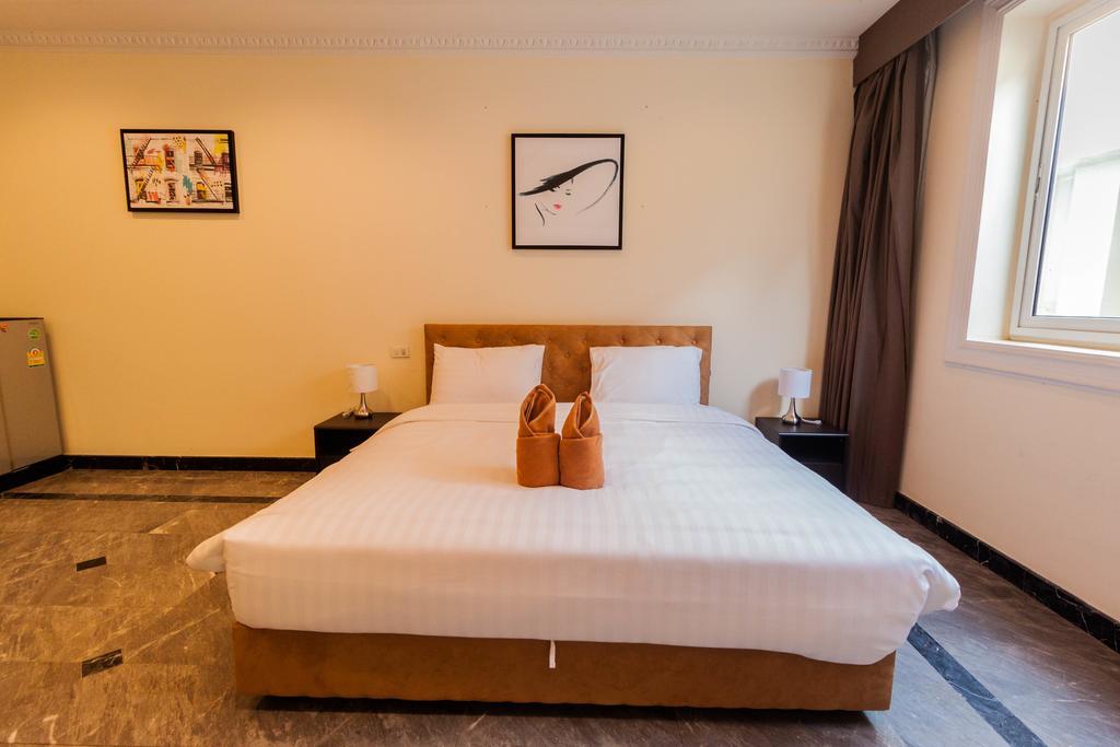Jomtien Palace Pool Villa By Pattaya Sunny Rentals Ban Nong Tabaek Extérieur photo