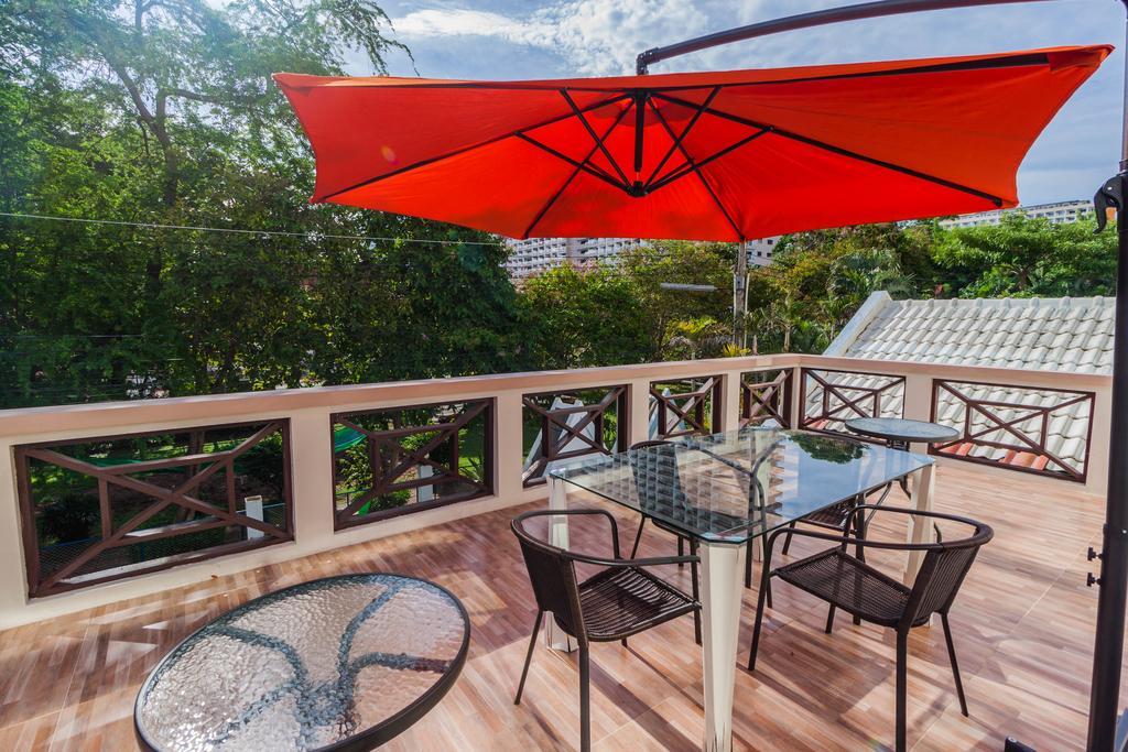 Jomtien Palace Pool Villa By Pattaya Sunny Rentals Ban Nong Tabaek Extérieur photo