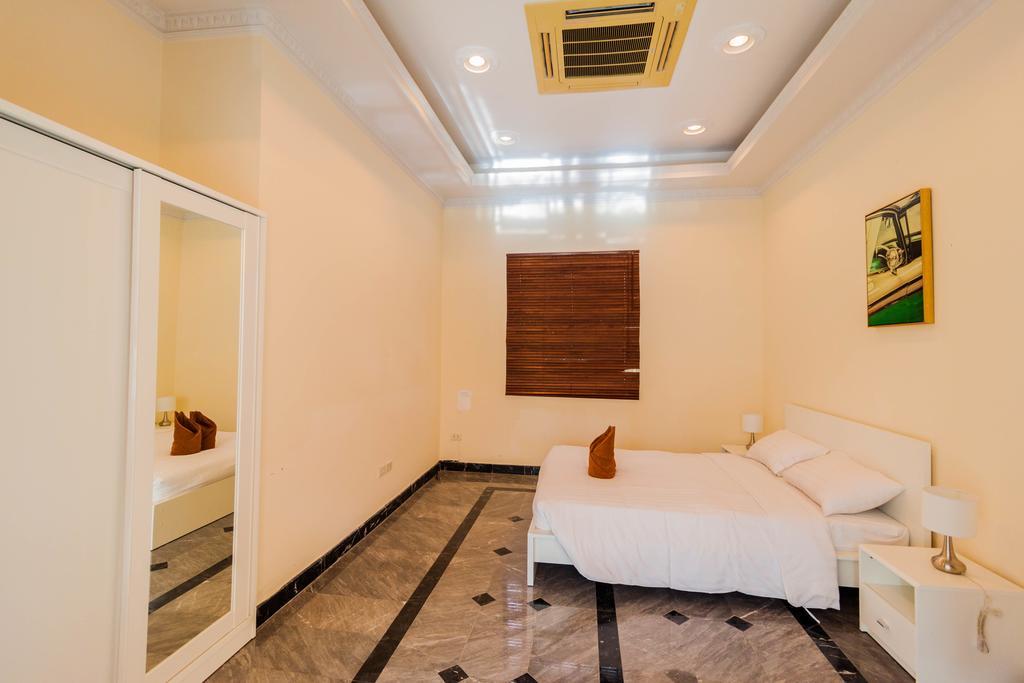 Jomtien Palace Pool Villa By Pattaya Sunny Rentals Ban Nong Tabaek Extérieur photo
