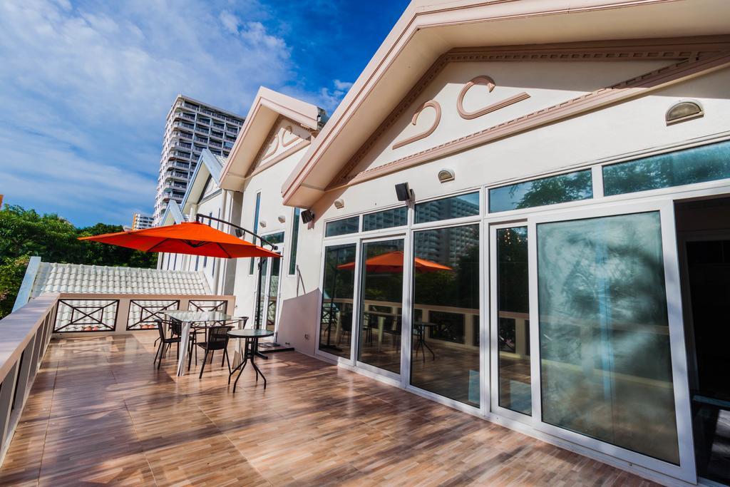 Jomtien Palace Pool Villa By Pattaya Sunny Rentals Ban Nong Tabaek Extérieur photo